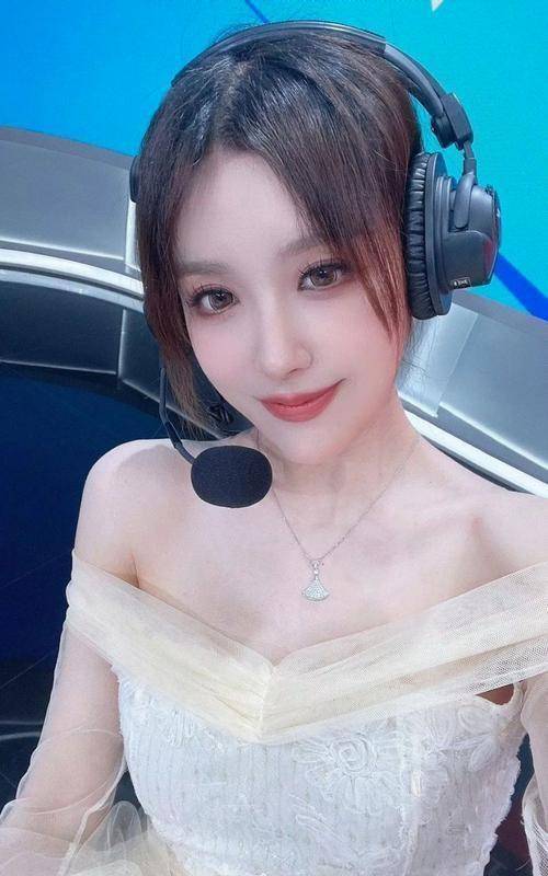 Rita的逆袭之路！电竞解说到娱乐圈女神，跨界走得飞起！
